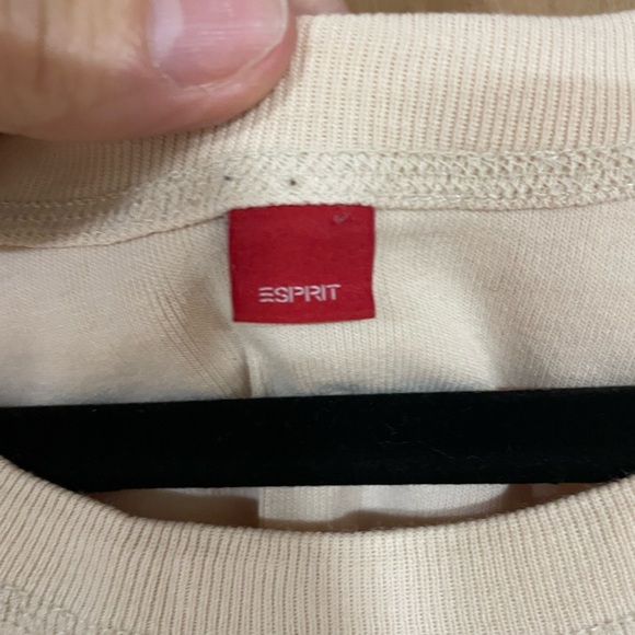 #50- ESPRIT-cropped logo tank - Picture 2 of 3